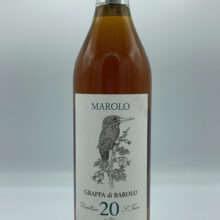 Marolo – Grappa di Barolo 20 anni – 2001 Marolo - 20-year-old Barolo grappa aged in small barrels, pomace from the 2001 vintage. Bain-marie discontinuous distillation.