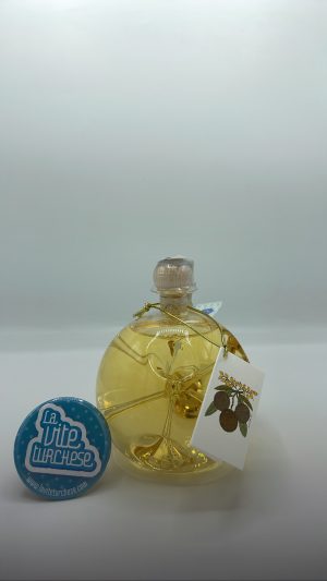 Marolo - Grappa di Barolo "Riccio" made from the best nebbiolo do da Barolo pomace, aged for 4 years in small oak barrels.