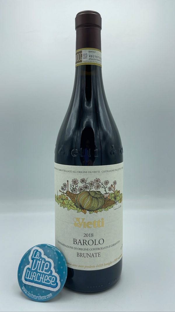 Vietti - Barolo Brunate produced in the vineyard of the same name located between Barolo and La Morra, 55-year-old plants, aged 30 months in barrel.
