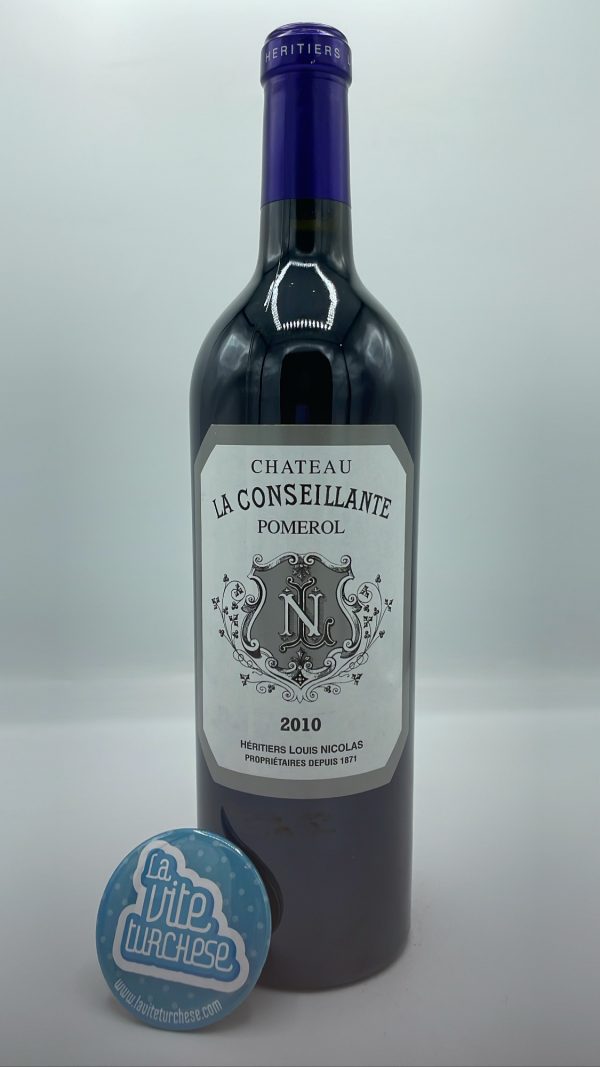 Château La Conseillante – Pomerol prodotto con l'80% Merlot e 20% Cabernet Franc con piante di media 35 anni. 18 mesi di affinamento in barrique.