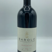 Tiziano Grasso – Barolo Briccolina – 2018 Tiziano Grasso - Barolo Briccolina produced in the vineyard of the same name located in the commune of Serralunga d'Alba in the Langhe. 4,000 bottles.