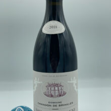 Chandon de Briailles - Savigny Les Beaune Premier Cru Les Lavières prodotto con piante del 1954, invecchiato per 24 mesi in barrique.