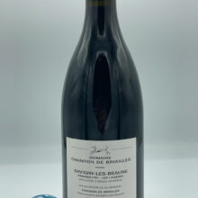 Chandon de Briailles - Savigny Les Beaune Premier Cru Les Lavières prodotto con piante del 1954, invecchiato per 24 mesi in barrique.