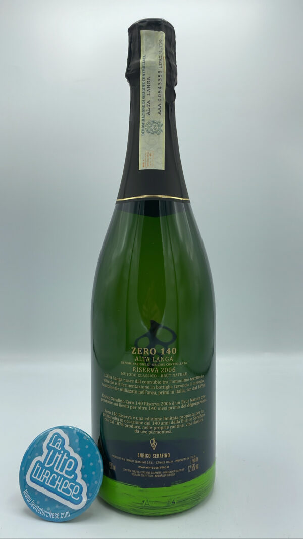 Enrico Serafino - Alta Langa Zero 140 Riserva made with 85% Pinot Noir and 15% Chardonnay, aged for 140 months on the lees.