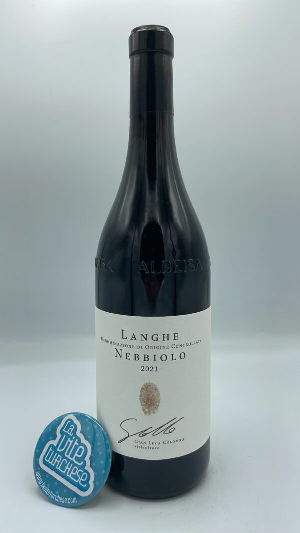 Gian Luca Colombo – Langhe Nebbiolo prodotto a Roddi, con piante di 45 anni, invecchiato 12 mesi in botti. 2800 bottiglie prodotte.
