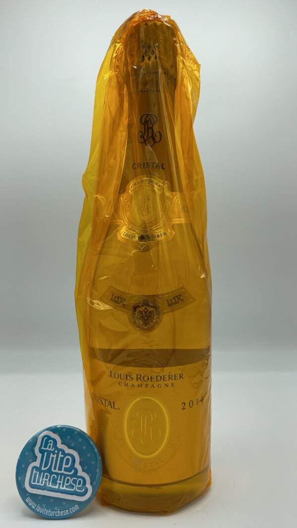 Louis Roederer – Champagne Cristal prodotto per la prima volta nel 1845 a richiesta dello Zar di Russia in apposite bottiglie di cristallo.