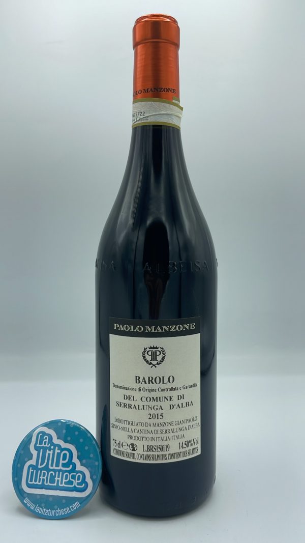Paolo Manzone - Barolo del Comune di Serralunga d'Alba – 2015 - back Paolo Manzone - Barolo from the commune of Serralunga d'Alba produced mainly from the Meriame vinga of Serralunga and other small parcels.