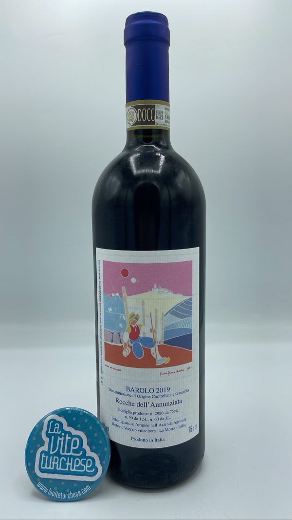 Roberto Voerzio - Barolo Rocche dell'Annunziata prodotto nell'omonima vigna situata a La Morra, con rese basse. Produzione limitata di 3000 bottiglie.