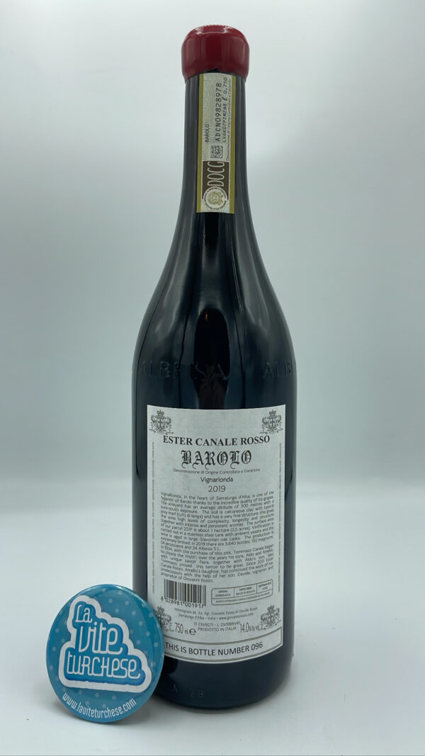 Giovanni Rosso – Barolo Vignarionda Ester Canale Rosso – 2019 - back Giovanni Rosso – Barolo Vignarionda Ester Canale Rosso prodotto con le piante del 1946 a nella vigna più tannica del Barolo. 3640 bottiglie.
