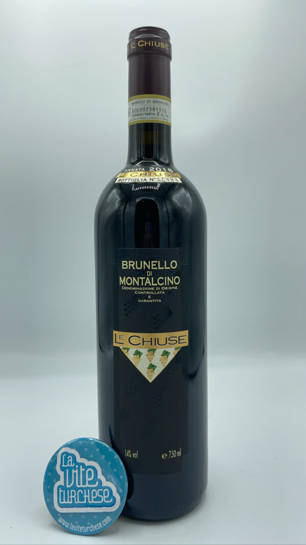 Le Chiuse - Brunello di Montalcino produced on the northeastern side of Montalcino with plants at least 20 years old, aged for 36 months in large barrels.