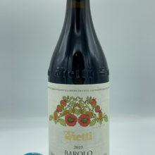 Vietti – Barolo Lazzarito – 2019 Vietti – Barolo Lazzarito prodotto nell'omonima vigna situata a Serralunga d'Alba, invecchiato per 30 mesi in botti grandi e piccole.