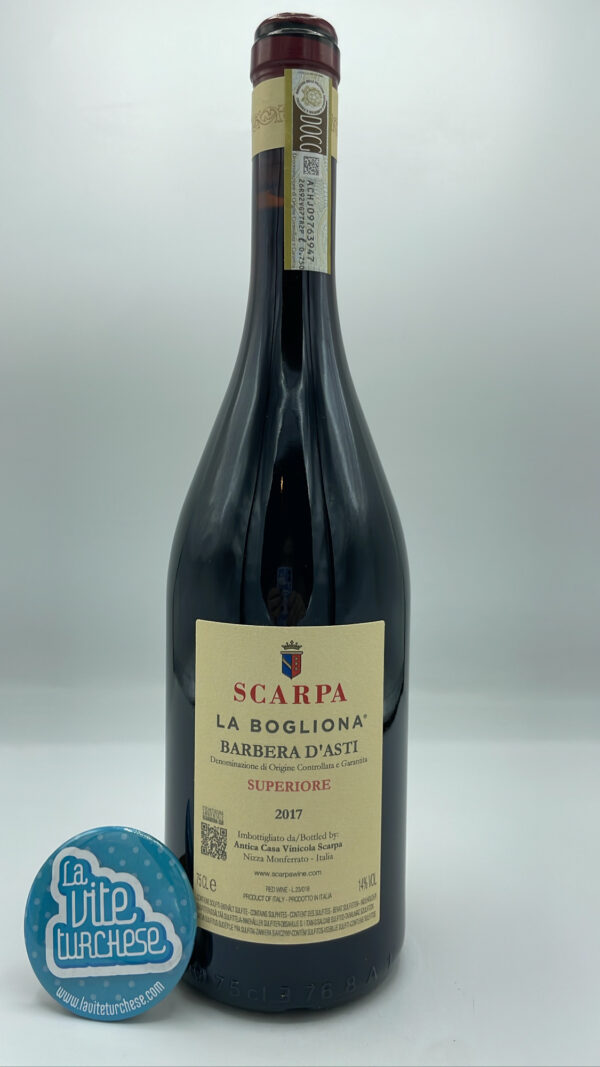 Scarpa – Barbera d'Asti La Bogliona – 2017 - back Scarpa - Barbera d'Asti La Bogliona produced in the vineyard of the same name located in Nizza Monferrato, considered one of the best Barberas in the world.