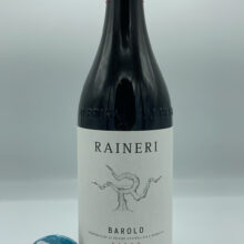 Raineri - Barolo Perno - 2019 Raineri - Barolo Perno prodotto nell'omonima vigna situata a Monforte d'Alba, con suoli calcarei argillosi in sole 3000 bottiglie.