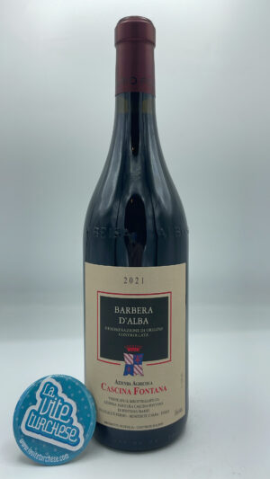 Cascina Fontana – Barbera d'Alba prodotta tra il comune di Sinio e Castiglione Falletto, affinata in botti piccole e in vasche di cemento.