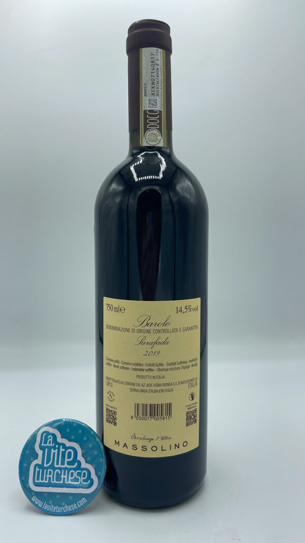 Massolino – Barolo Parafada – 2019 - back Massolino - Barolo Parafada produced in the vineyard of the same name in Serralunga, vinified for 30 months in large oak barrels. 4000 bottles produced.