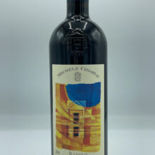 Michele Chiarlo – Barolo Cannubi – 2019 Michele Chiarlo – Barolo Cannubi prodotto nell'omonima vigna situata a Barolo, considerata la migliore per tipologia di suoli con piante di 50 anni.