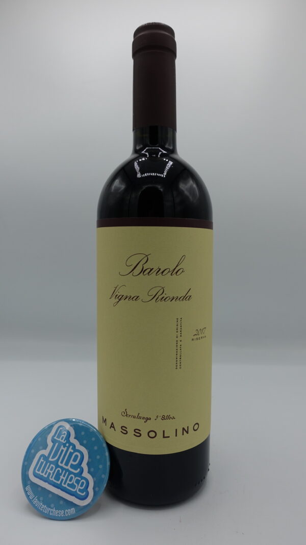Massolino – Barolo Vigna Rionda Riserva prodotto solo nelle migliori annate, con un affinamento di 7 anni. 12500 bottiglie.