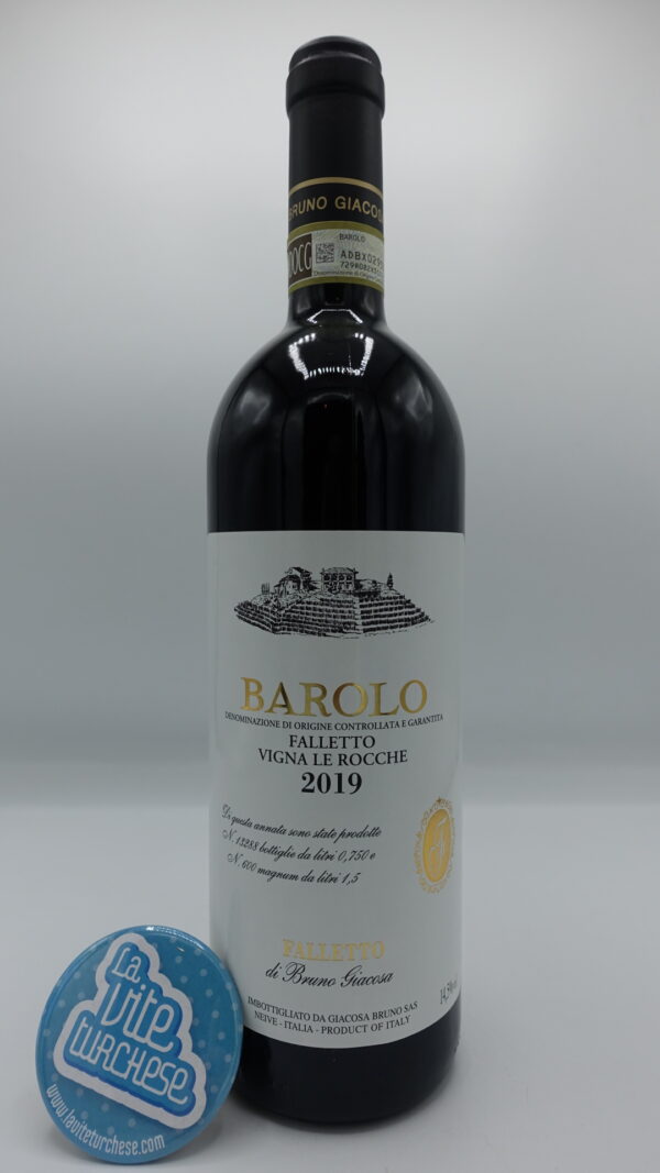 Bruno Giacosa - Barolo Falletto Vigna Le Rocche prodotto nella parte più alta dell'omonima vigna, interamente di proprietà della cantina.