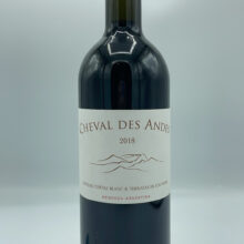 Cheval Des Andes - Mendoza - 2018 Cheval Des Andes - Mendoza made from Malbec and Cabernet Sauvignon grapes in the Andes in Argentina thanks to the Bordeaux-based company Chateau Cheval Blanc.