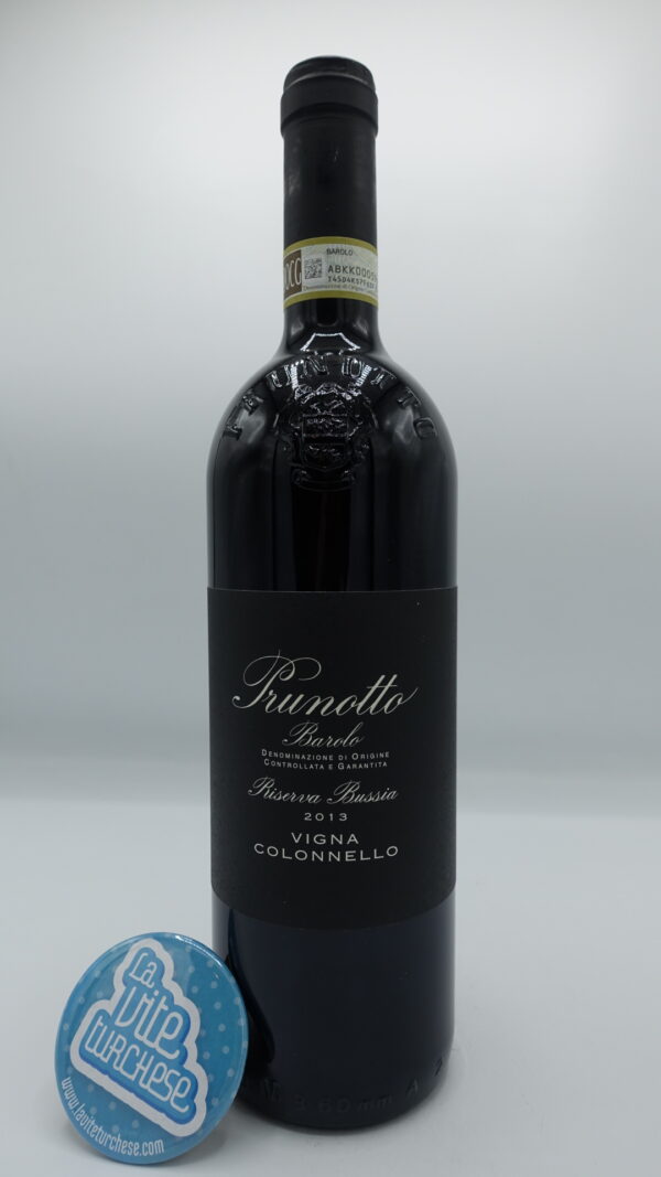 Prunotto – Barolo Riserva Bussia Vigna Colonnello prodotto nella parcella più storica della Bussia Soprana a Monforte d'Alba. 5204 bottiglie.
