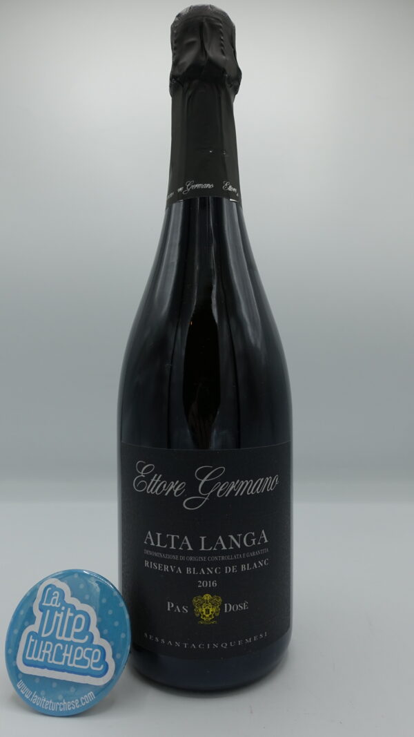 Ettore Germano – Alta Langa Riserva Blanc de Blanc prodotto con solo uva Chardonnay ne paese di Cigliè in Alta Langa, vinificato per 65 mesi sui lieviti.