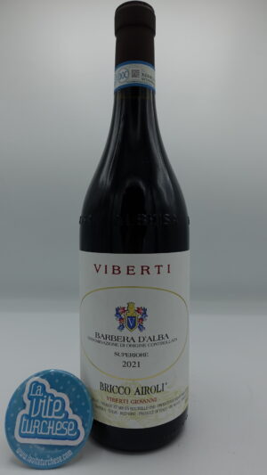 Giovanni Viberti – Barbera d'Alba Superiore Bricco Airoli prodotta nella vigna singola Bricco delle Viole con piante di 55 anni situata a Barolo paese.