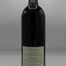 Michele Chiarlo – Barolo Cannubi – 2010 - back Michele Chiarlo – Barolo Cannubi prodotto nell'omonima vigna situata a Barolo, considerata la migliore per tipologia di suoli con piante di 50 anni.