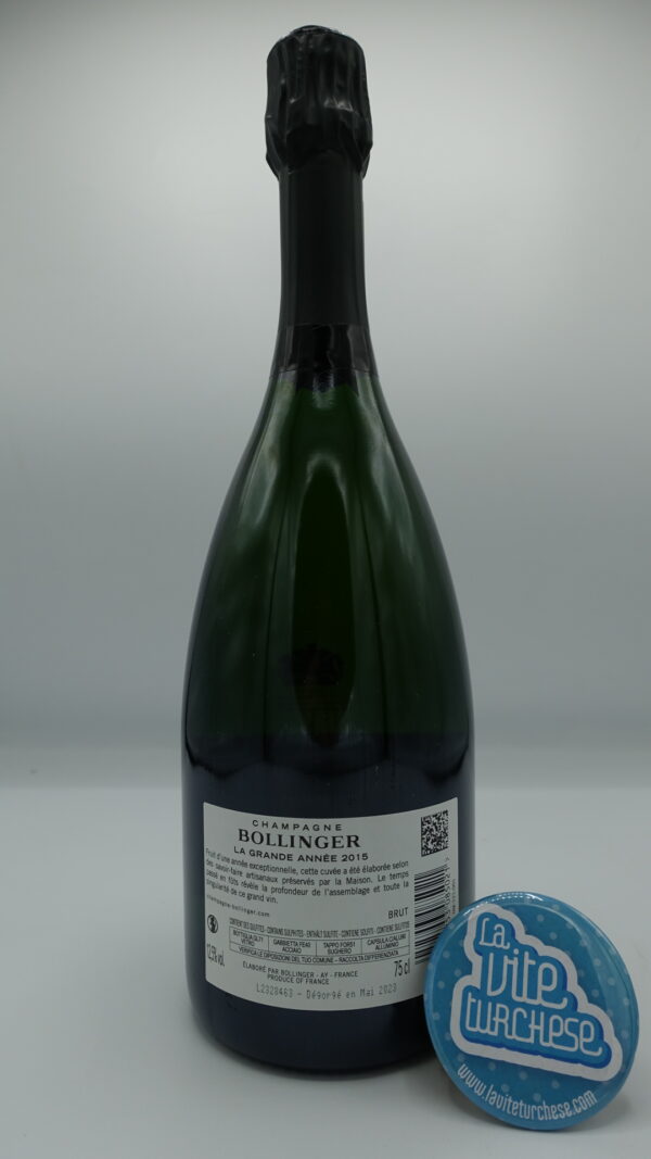 Bollinger - Champagne La Grande Année - 2015 - back Bollinger - Champagne La Grande Année composto da 19 parcelle Premier e Grand Cru, affinato per 8 anni sui lieviti. Pinot Nero e Chardonnay.