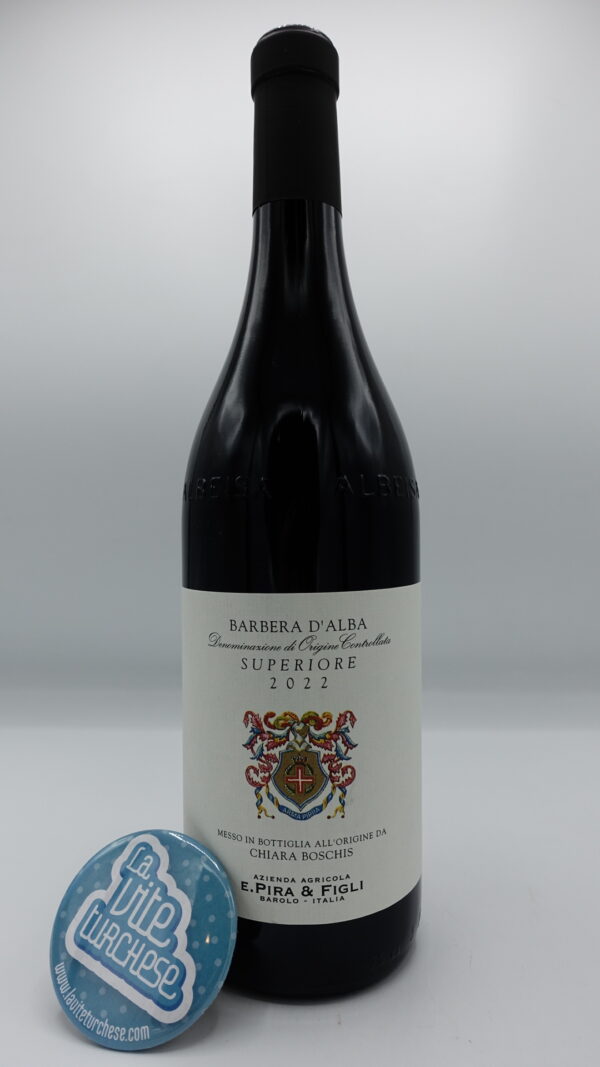 Chiara Boschis - Barbera d'Alba superiore produced between the commune of Monforte and Serralunga, vinified for 16 months in barrique.