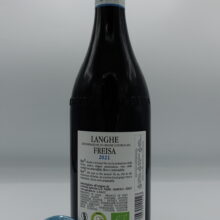D. Vajra – Langhe Freisa Kyè – 2021 - back G.D. Vajra - Langhe Freisa Kyè, a native Piedmontese grape variety produced in the Bricco delle Viole vineyard in La Morra, aged for 2 years in wooden barrels.