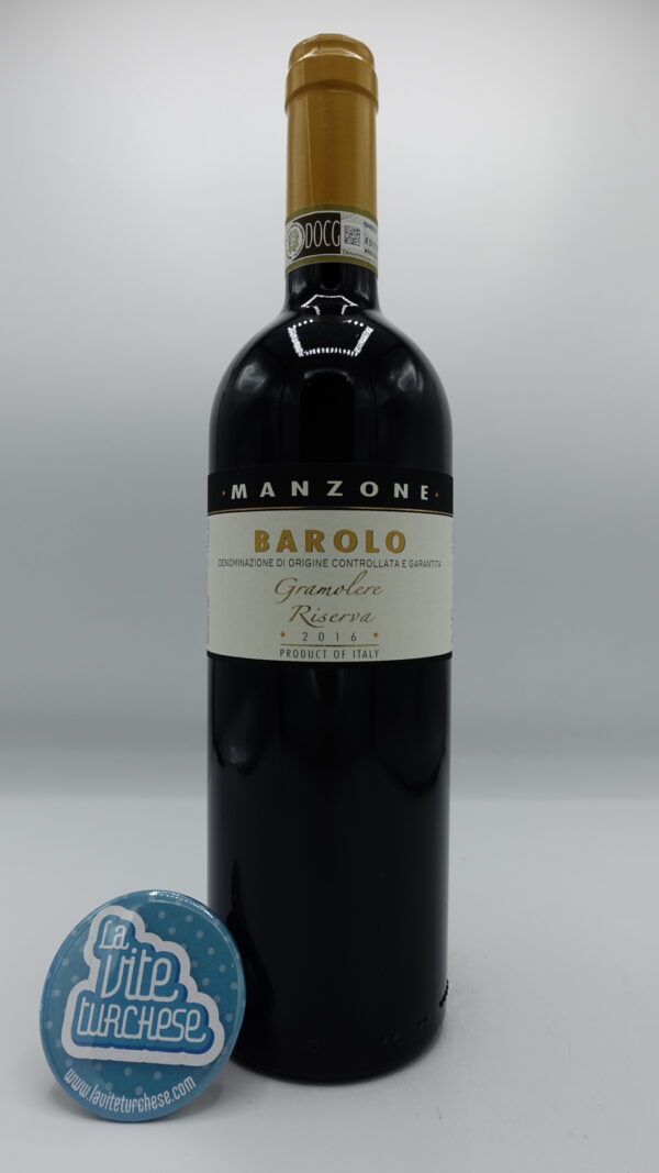 Giovanni Manzone - Barolo Gramolere Riserva produced in the best vintages with plants older than 50 years. 7 years of aging.