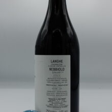 Raineri - Langhe Nebbiolo Snart - 2022 - back Raineri - Langhe Nebbiolo Snart prodotto da una vigna situata a Monforte, invecchiato qualche mese in botti di legno e vasche di acciaio.