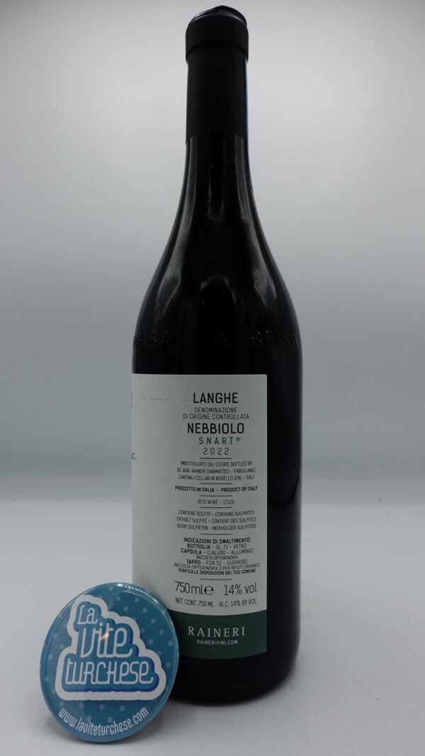Raineri - Langhe Nebbiolo Snart - 2022 - back Raineri - Langhe Nebbiolo Snart prodotto da una vigna situata a Monforte, invecchiato qualche mese in botti di legno e vasche di acciaio.