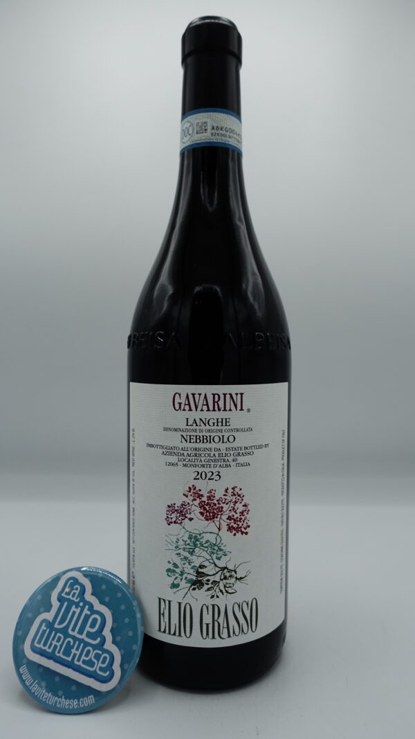 Elio Grasso – Langhe Nebbiolo Gavarini prodotto con le piante più giovani di Nebbiolo nella vigna Ginestra a Monforte, vinificato in vasche di acciaio.