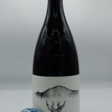 I Vigneri – Vino Rosso – 2023 I Vigneri – Vino Rosso prodotto con uva Nerello Mascalese, Nerello Cappuccio e Alicante sul vulcano Etna, vinificato in vasche di cemento.