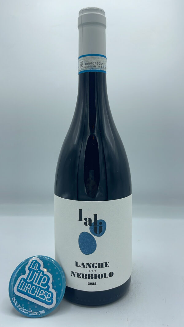 Lalu' - Langhe Nebbiolo DOC produced by two young girls in only 3,000 bottles from vineyards located between La Morra and Monforte.