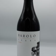 Giovanni Rosso – Barolo Serra vigna più alta del comune di Serralunga con suoli calcarei, il vino viene invecchiato per 2 anni in rovere.