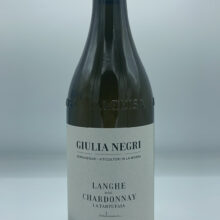Giulia Negri - Langhe Chardonnay La Tartufaia produced with vines at an altitude of 500 meters in the cru of Serradenari, 1300 bottles produced.