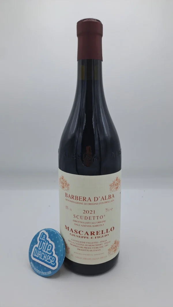 Giuseppe Mascarello - Barbera d'Alba Scudetto produced in the single vineyard Perno, below the chapel of Santo Stefano in Monforte.