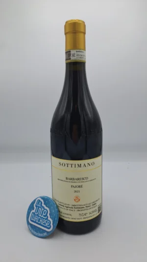 Sottimano - Barbaresco Pajoré produced in the vineyard of the same name located in Treiso, aged for 18 months in used barriques and 18 months in the bottle.