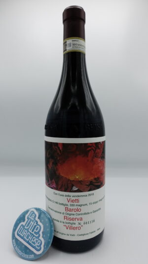 Vietti - Barolo Villero Riserva prodotto nelle migliori annate solamente nella versione riserva nell'omonima vigna situata a sud ovest a Castiglione Falletto.