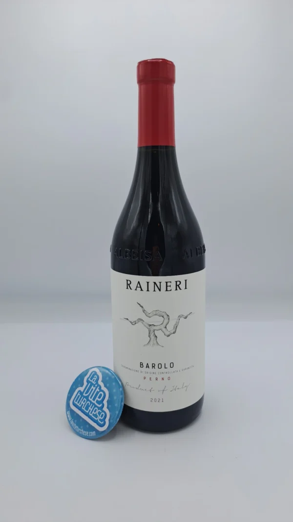 Raineri - Barolo Perno prodotto nell'omonima vigna situata a Monforte d'Alba, con suoli calcarei argillosi in sole 3580 bottiglie.