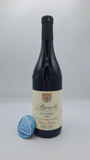 Chiara Boschis – Barolo Via Nuova prodotto con diverse vigne situate tra il comune di Barolo, Monforte e Serralunga. invecchiato per 24 mesi.