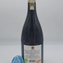 Rivetto - Barolo del Comune di Serralunga d'Alba prodotto con l'assemblaggio di più vigne situate a Serralunga nelle Langhe. Molto tannico