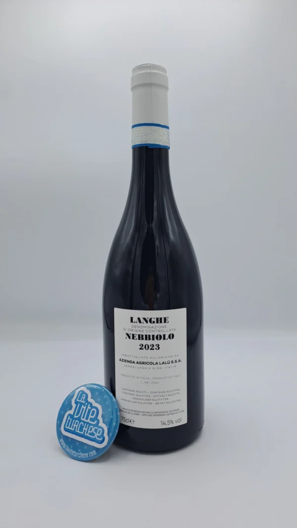 Lalu' - Langhe Nebbiolo DOC - 2023 - back Lalu' - Langhe Nebbiolo DOC produced by two young girls in only 3,000 bottles from vineyards located between La Morra and Monforte.