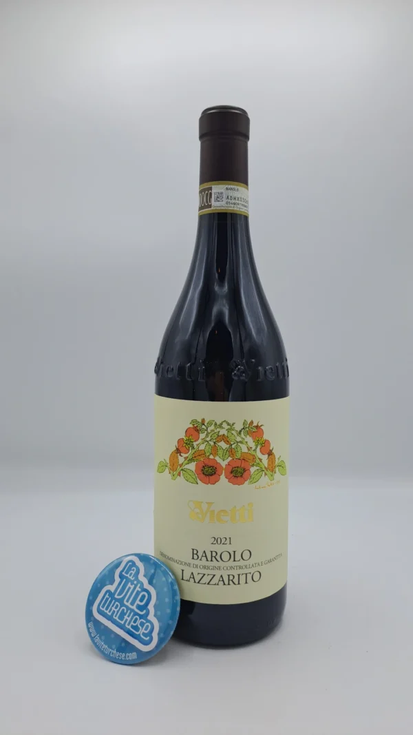 Vietti – Barolo Lazzarito prodotto nell'omonima vigna situata a Serralunga d'Alba, invecchiato per 30 mesi in botti grandi e piccole. Vino tannico.