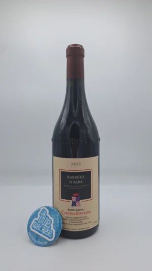 Cascina Fontana – Barbera d'Alba prodotta tra il comune di Sinio e Castiglione Falletto, affinata in botti piccole e in vasche di cemento.