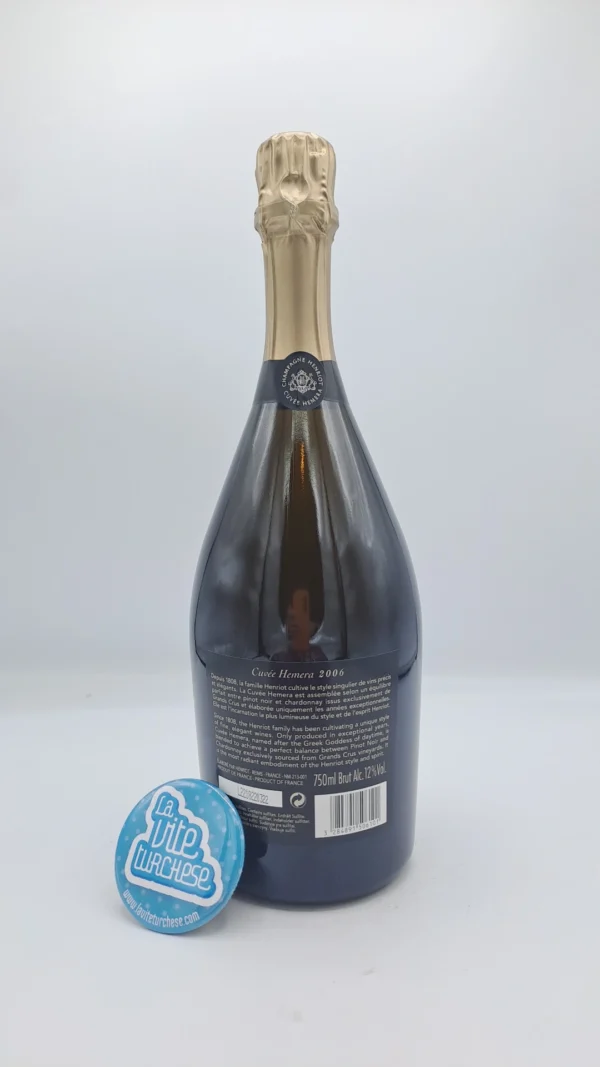 Henriot – Champagne Cuvée Hemera Grand Cru, a product from the winery's range, uses only grand cru Pinot Noir and Chardonnay grapes and is aged for 10 years.