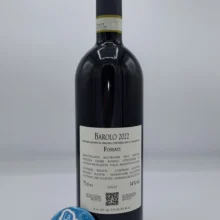 Cesare Bussolo - Barolo Fossati produced in the vineyard of the same name located in La Morra, limited production of 2412 bottles. 24 months of aging.