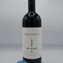 Le Macchiole - Messorio Toscana Igt prodotto con uva Merlot in purezza a Bolgheri, invecchiato per 18 mesi tra la botte piccola, botte grande e anfora.